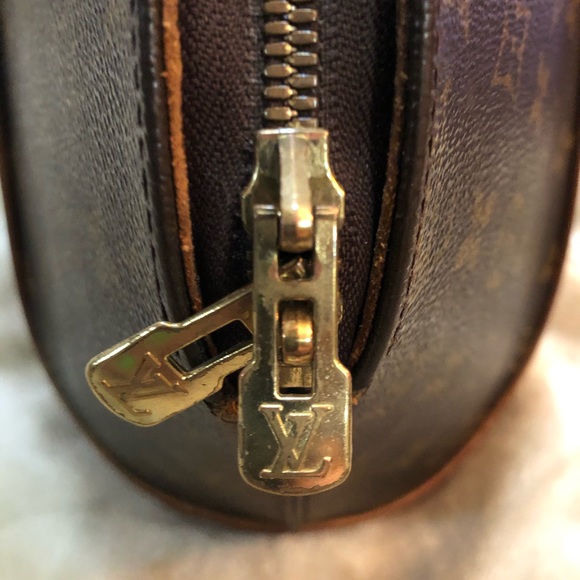 Beautiful Vintage Louis Vuitton Seashell Purse - Picture 5 of 8